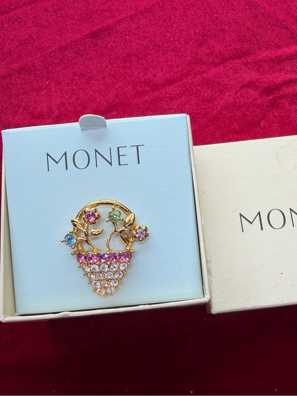 Vintage Monet Rhinestone Flower Basket Gold Tone Brooch